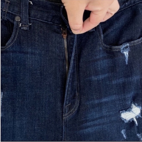 MARC BY MARC JACOBS High Rise Flare Distressed Flare Jeans size 29 - Picture 10 of 12